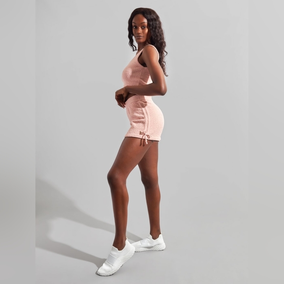 Buffbunny Loop Yarn Set (Cami + Shorts) - Picture 7 of 7